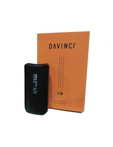 IQ Kit DaVinci is a robotic kit designed to introduce children to the world of robotics and programming. With this kit, children
